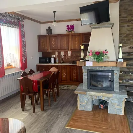 Magdalena Przy Termach Chocholowskich * Witów