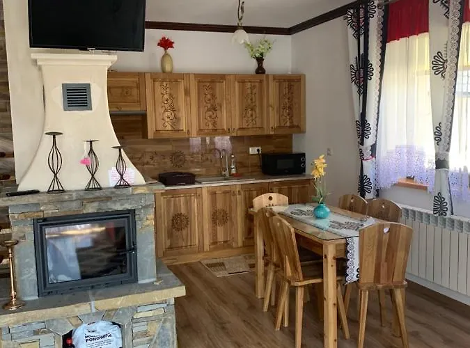 Magdalena Przy Termach Chocholowskich דירה